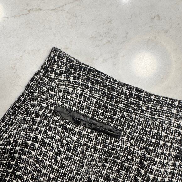 Worthington Black & White Tweed Pencil Skirt Women's 2 Back Slit Preppy Office - Picture 6 of 15